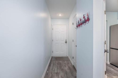 River Oaks 2 BR, sleeps 5 ppl