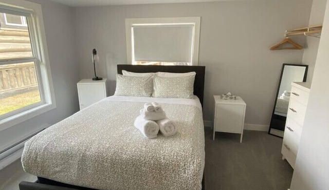 River`s Edge Scoria Suite