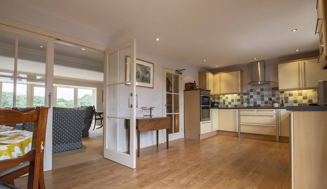 River View is a beautifully well-equipped town house is perfect for families