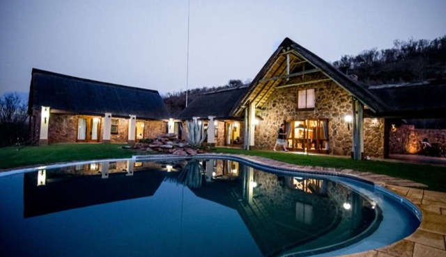 Riverdance Lodge