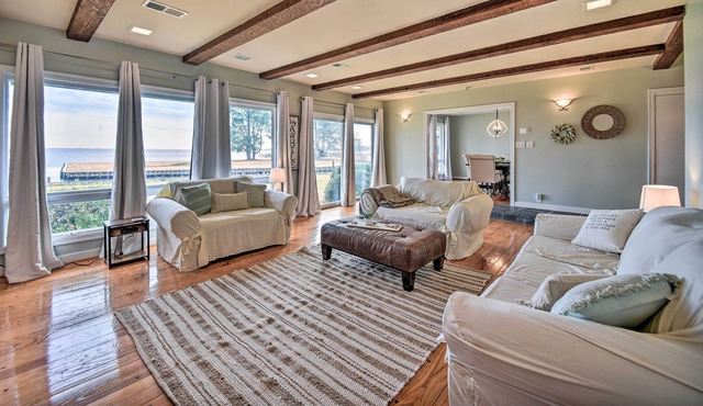 Riverfront Elizabeth City Retreat w/ Yard!