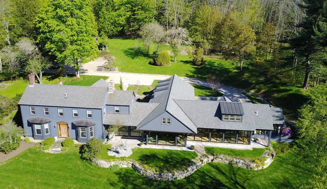 Riverhouse