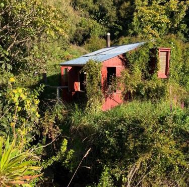 Riverside Cabin in Akaroa