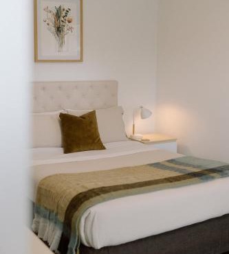 Riverside retreat, Wanaka
