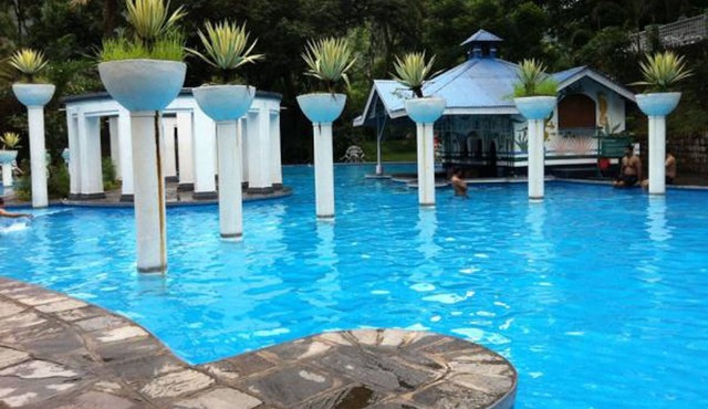 Riverside Spring Resort