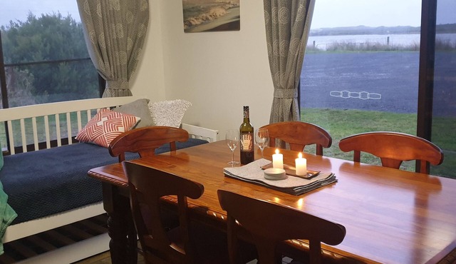 Riverview Coastal Retreat — Sleeps 6 | Walk to Beach | Great Ocean Road