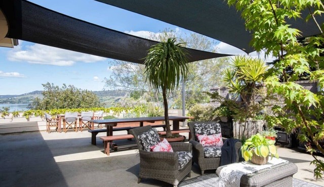 Riverviews on Windermere: Luxury Farm Stay