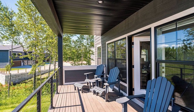 RiverWest Goldies - Sauna - Dog Friendly