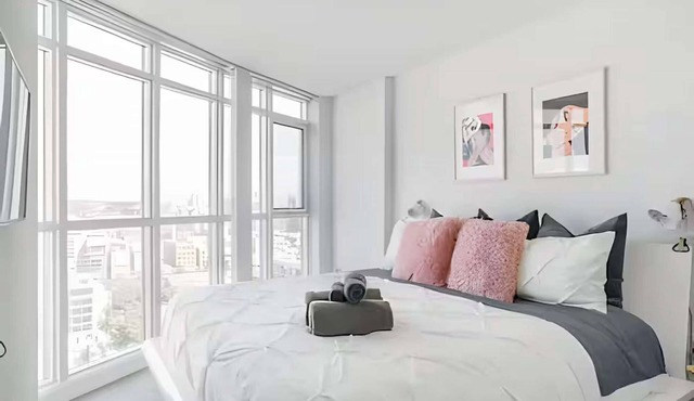 RivetStays | The Parade 2 Premier Suite – 1 Bedroom Condo