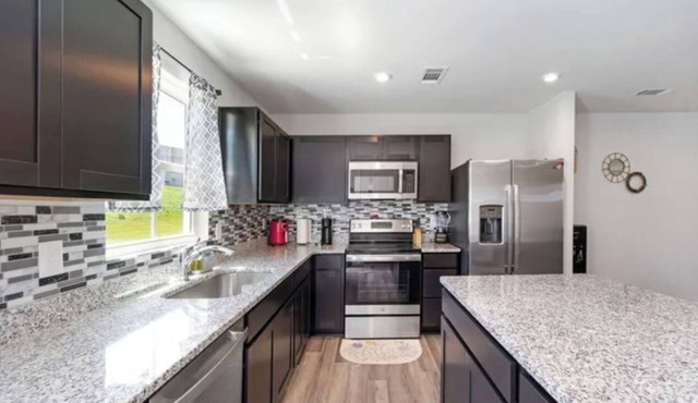 Roadmap Lodging: Escape to Comfort on Haskell Drive