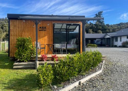 Robbies Hut