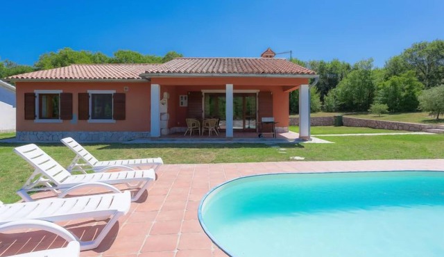 Roberto by Interhome