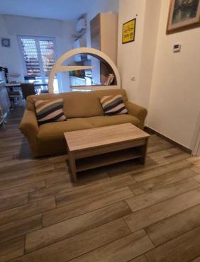 Rocca view central flat