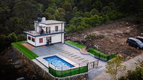 Rock Horizon private pool villa