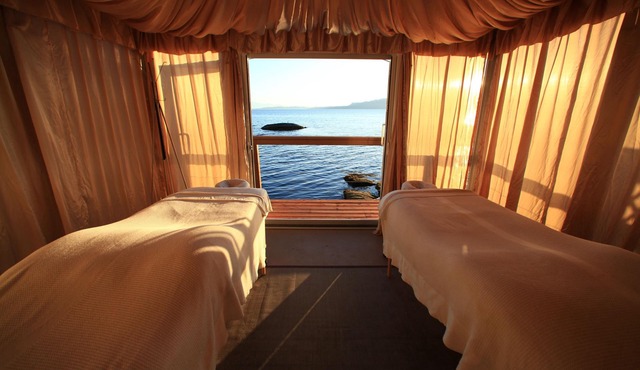 Rockwater Secret Cove Resort
