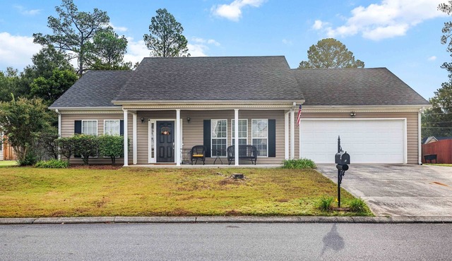 Rocky 2, Newer, 3 BR 2 Bath, Pool, Hot Tub, Tennis Center