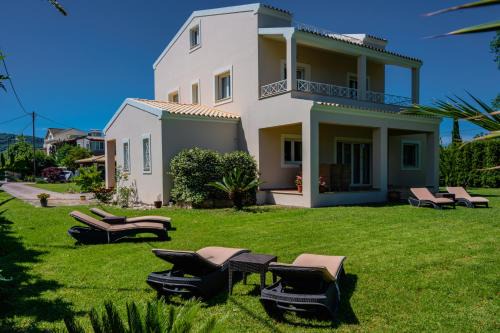 Roda Luxury Beach House