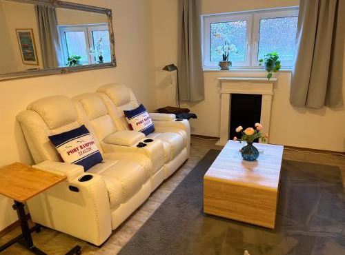 Rodenbach 1 BR Apartment