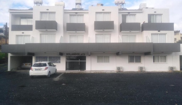 ROLANDOS APTS