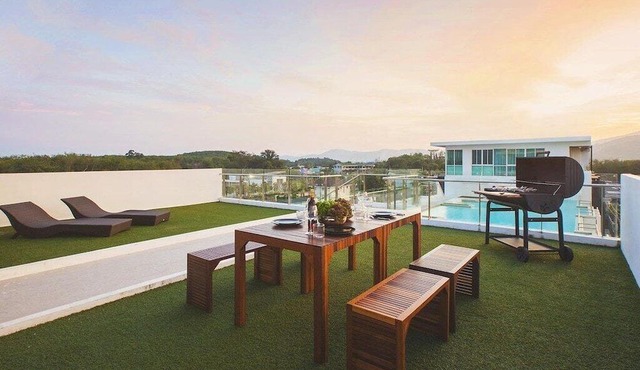 Romantic and comfortable property ideally located