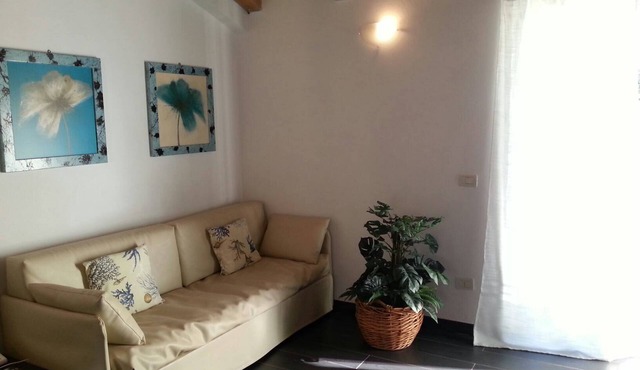 Romantic attic with terrace CITR 011012 CAV004
