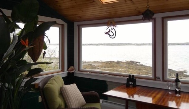 Romantic beach front cottage
