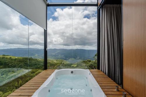 Romantic cabin with amazing view VST040