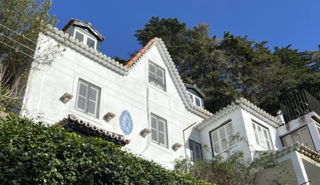 Romantic Challet in Old Town Sintra With Views. Pets are Welcome!