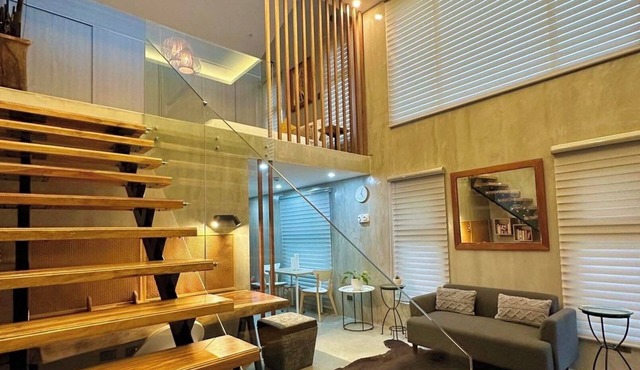 Romantic, Comfy Loft with Private Onsen