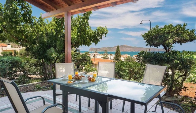 Romantic Corner - Penelope Sea View Maisonette