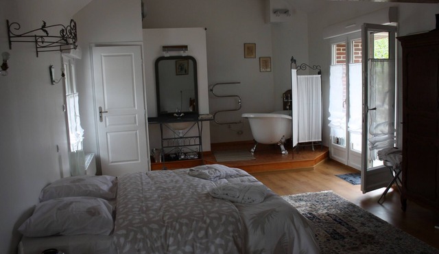 Romantic cottage for 2 to 4 people