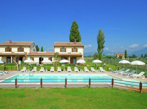 Romantic Countryside Escape