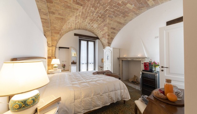 Romantic double with private bathroom