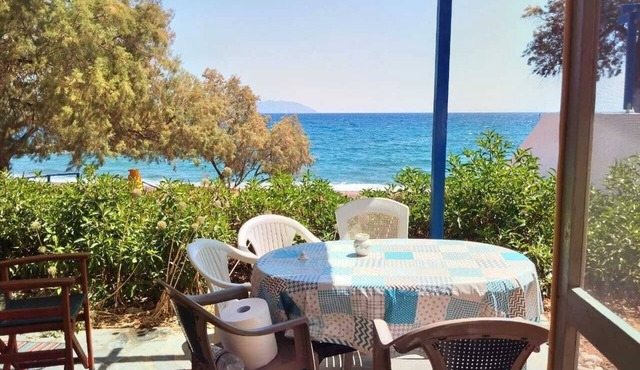Romantic flat on the beach