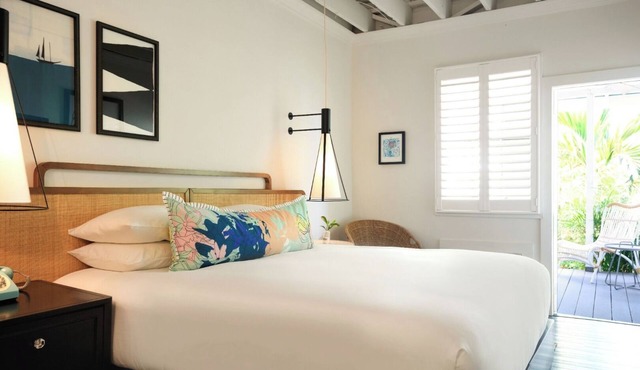 Romantic Key West Getaway with Heated Pool, Patio & Breakfast | Near Sunset Pier
