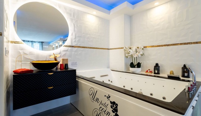 Romantic love room - 2-seater Jacuzzi