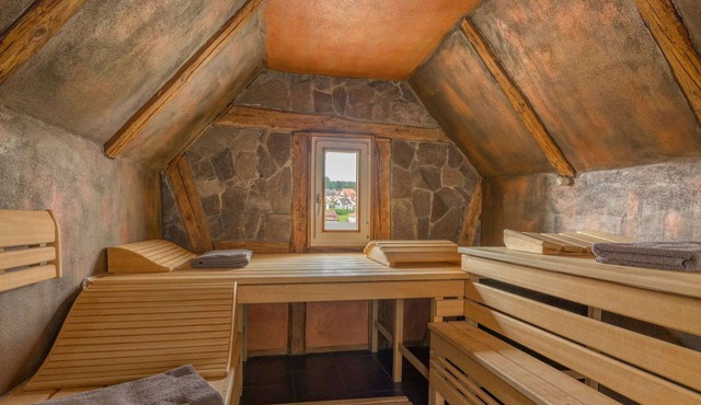 Romantic & luxury rental with separate fitness & sauna area of 90 m2