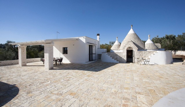 ROMANTIC OR FAMILY RENTAL