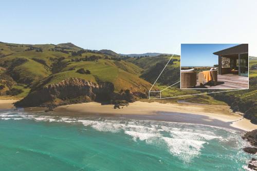 Romantic Raupo Beach Luxury Escape