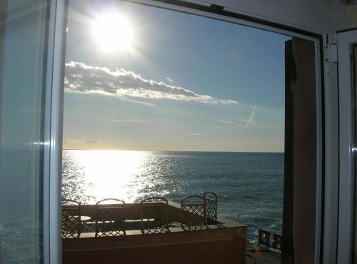 Romantic Sea View Flat in Genova
