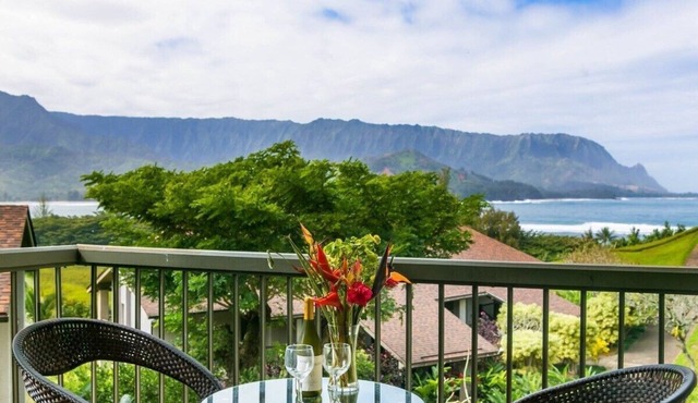 Romantic Studio at HBR - Private Lanai & Unmatched Bali Hai + Hanalei Bay Views