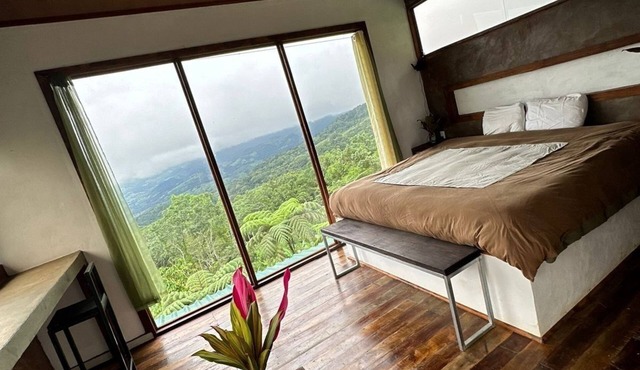 Romantic Studio Retreat with Breathtaking Ocean & Mountain Scenery