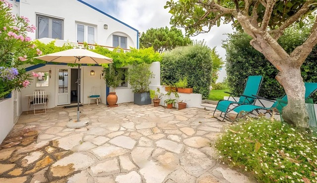Romantic Studio - One Bedroom Apartment, Sleeps 2