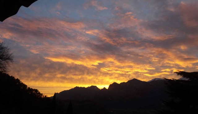 ROMANTIC VIEW