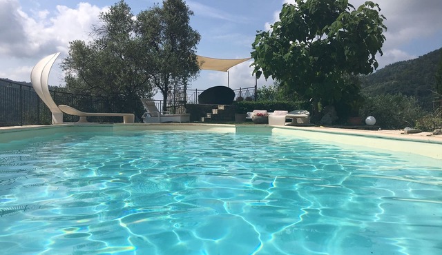 Romantic Villa Lenivada with views, swimming pool and outdoor whirlpool