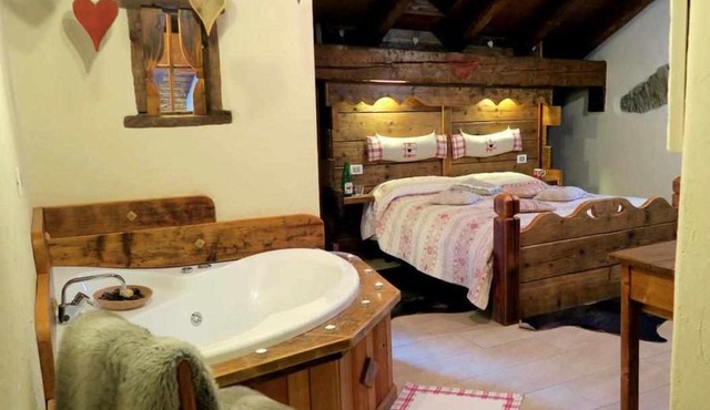 Romantica suite con vasca idromassaggio