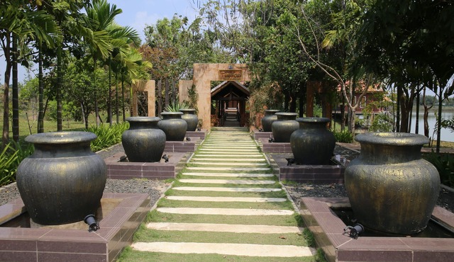 Romduol Island Chalet