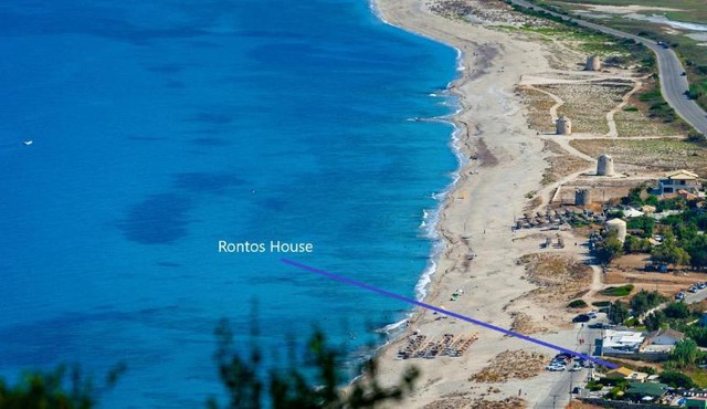 Rontos House, seaside