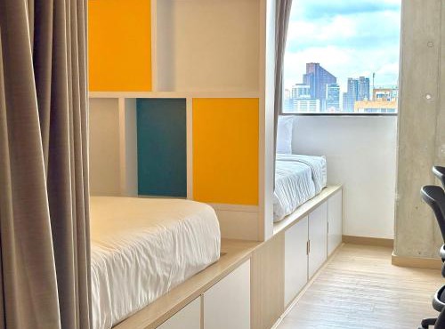 Rooftop Bar & Community 2 Beds in Happahub