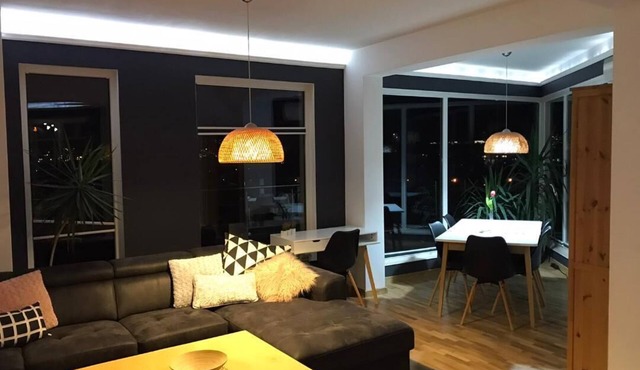 Rooftop flat facing The Sports Academy + 80m2 Balcony + Garage